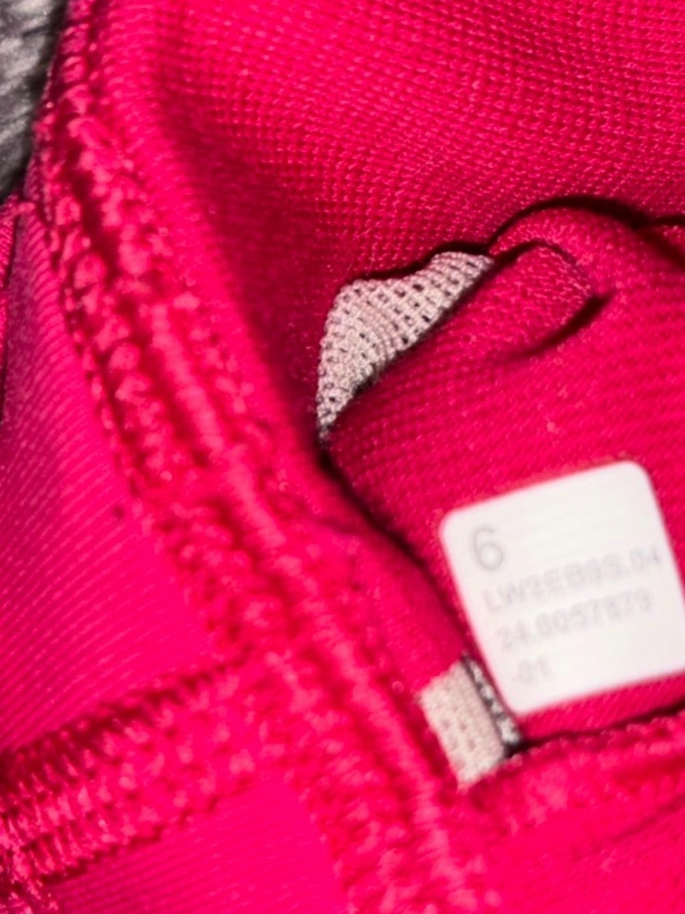 Lululemon Athletica Energy Longline Ripened Raspberry - Picture 5 of 5